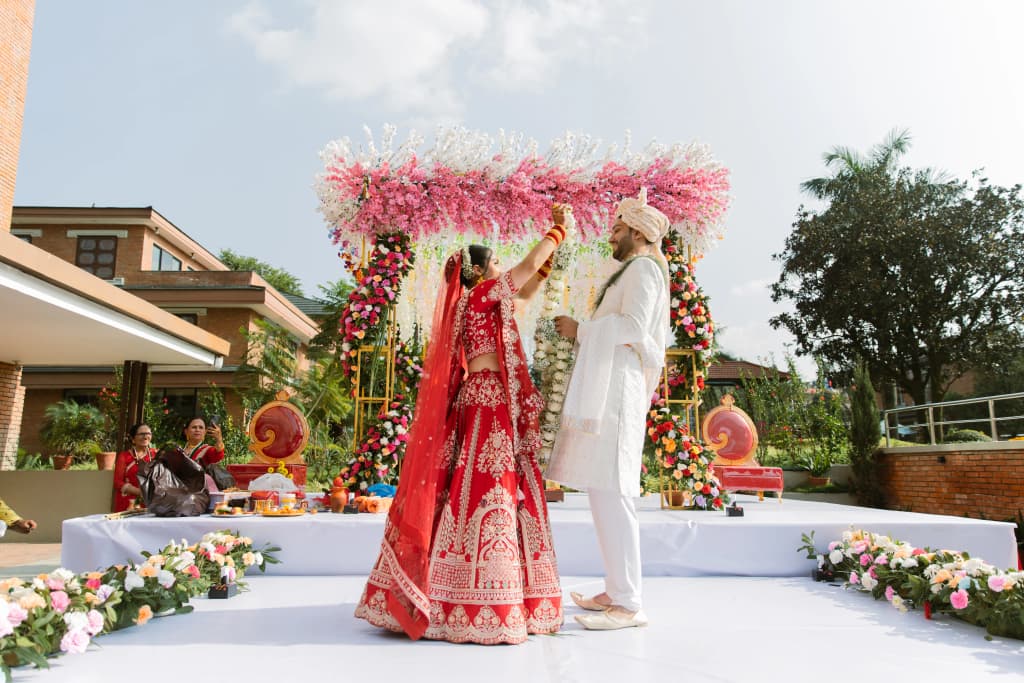 Priyanka & Avinash - Photo 9